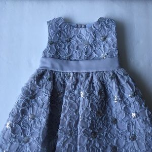 Silver/gray Rare Editions dress